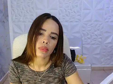 naomis 36 online show from 29, 7, 2026