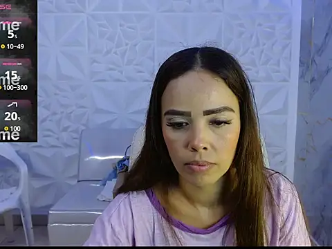 naomis 36 online show from 19, 5, 2026
