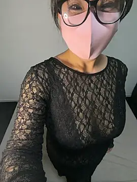 splash-Queen-ma online show from 12, 6, 2026