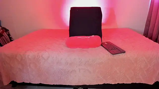 Sophiie dreams online show from 8, 7, 2026