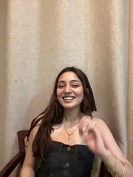 Snapshot of Lilywant chatting on 4, 6, 2026 Lilywant online show from 4, 6, 2026
