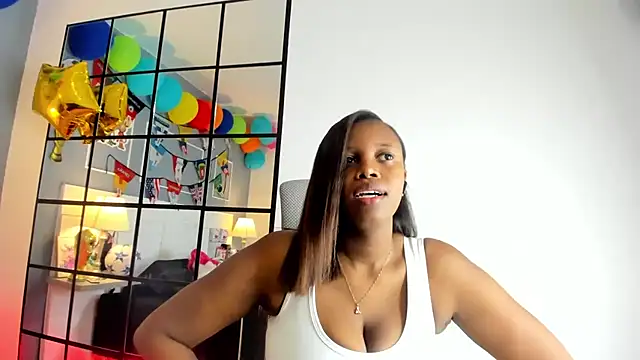 Snapshot of Miss_Khaleesi chatting on 7, 7, 2026 Miss Khaleesi online show from 7, 7, 2026