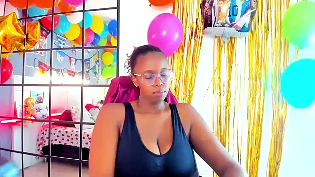 Snapshot of Miss_Khaleesi chatting on 23, 6, 2026 Miss Khaleesi online show from 23, 6, 2026