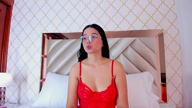 AnnieVanegas online show from 29, 5, 2026