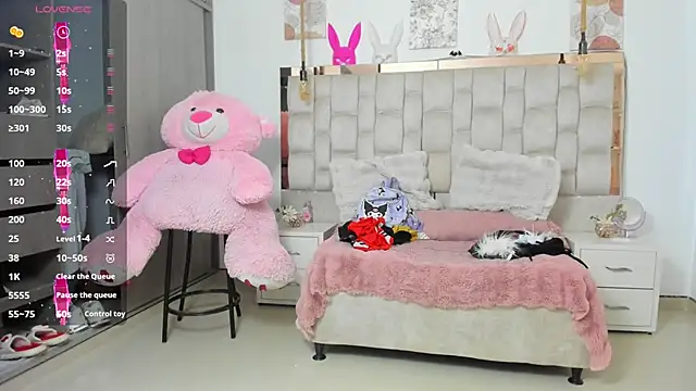 MaddyReyes online show from 3, 6, 2026