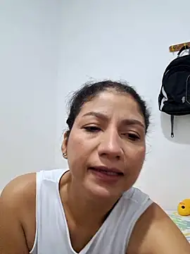 Snapshot of Rosa1079 chatting on 20, 5, 2026 Rosa1079 online show from 20, 5, 2026