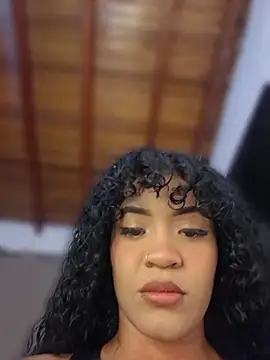 Alondra1810 online show from 25, 5, 2026