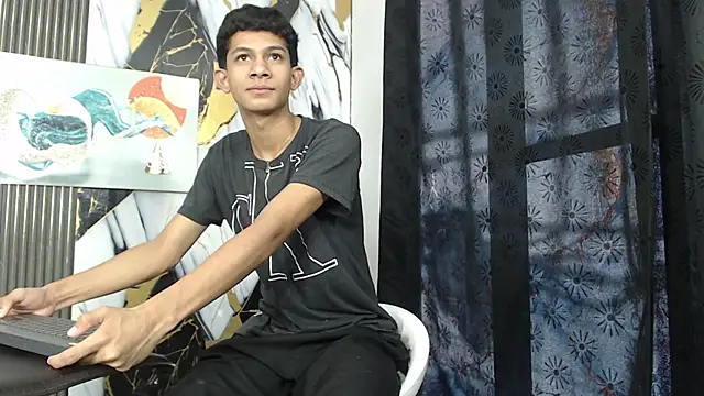 TWINKS BOYSX online show from 11, 6, 2026