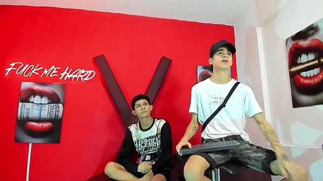 TWINKS BOYSX online show from 18, 5, 2026