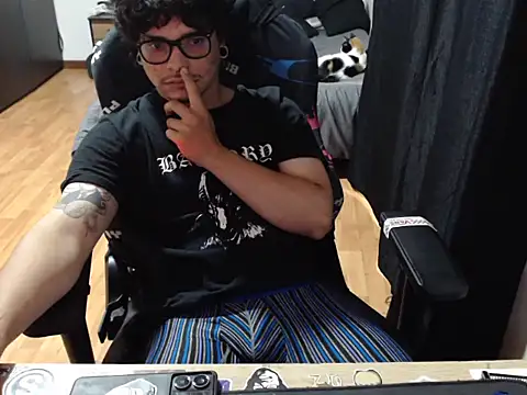 lilgothboy online show from 15, 5, 2026