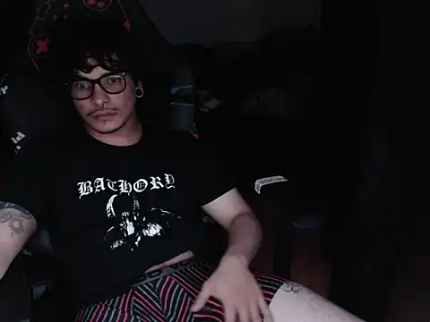 lilgothboy online show from 2, 6, 2026