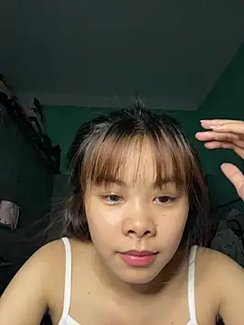 Snapshot of Cry_sexy chatting on 4, 7, 2026 Cry sexy online show from 4, 7, 2026