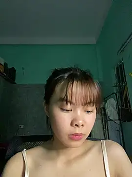 Cry sexy online show from 4, 6, 2026