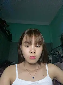 Snapshot of Cry_sexy chatting on 6, 8, 2026 Cry sexy online show from 6, 8, 2026