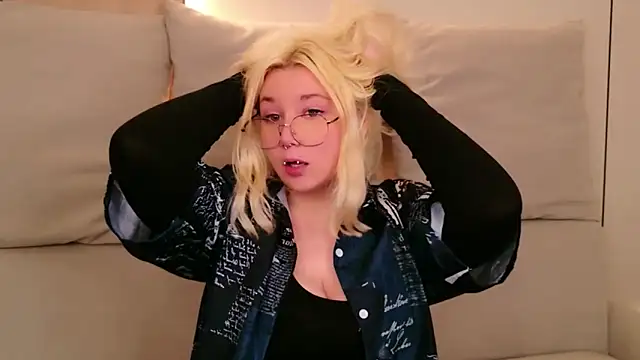 Cassey Well online show from 20, 5, 2026