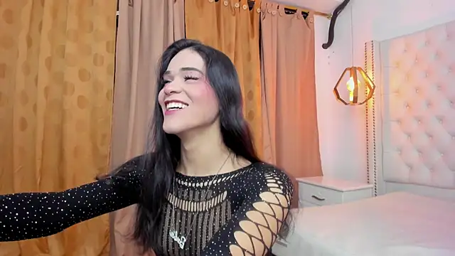  ISALITTLESTAR  online show from 12, 6, 2026
