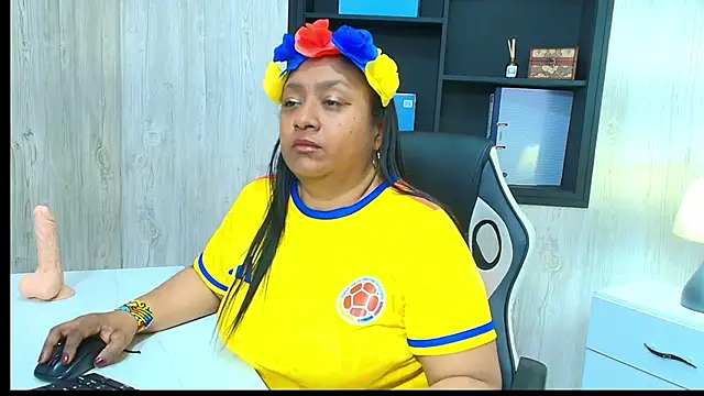 Rachell Carter online show from 21, 6, 2026