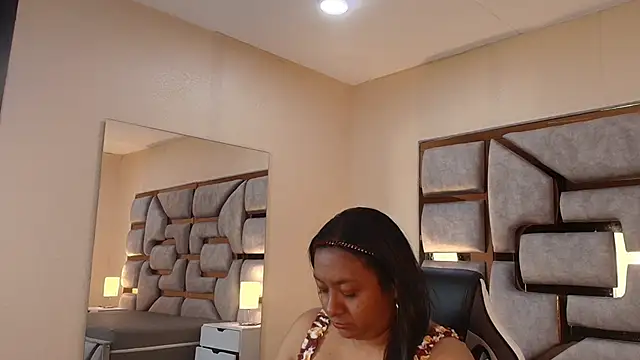 Rachell Carter online show from 20, 5, 2026