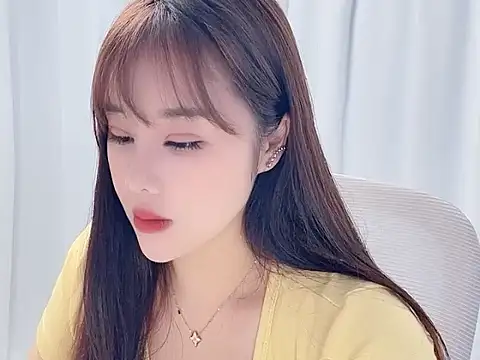 Snapshot of Qingqing19 chatting on 27, 5, 2026 Qingqing19 online show from 27, 5, 2026