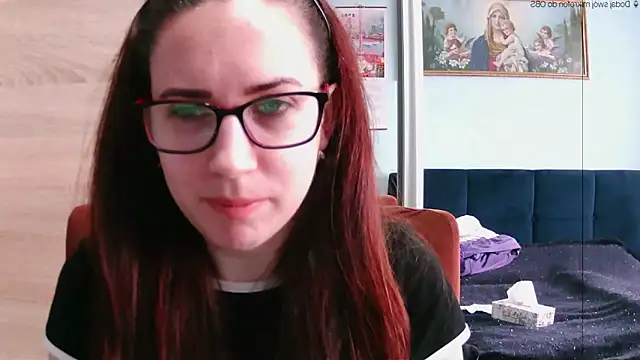 EmilyHotAngel online show from 11, 5, 2026