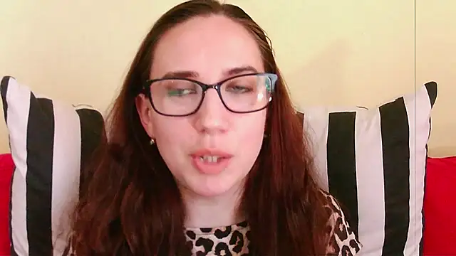 EmilyHotAngel online show from 10, 6, 2026