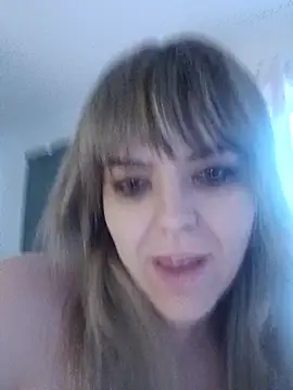 ZoeSkyee online show from 29, 7, 2026