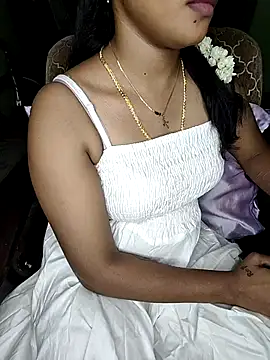 Tamil  Thara003 online show from 3, 6, 2026