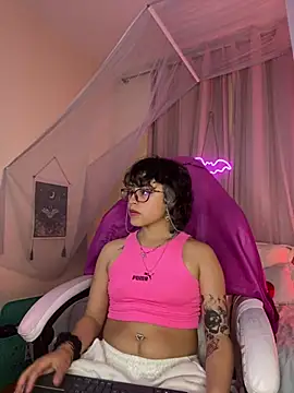 Lusiana   online show from 25, 6, 2026