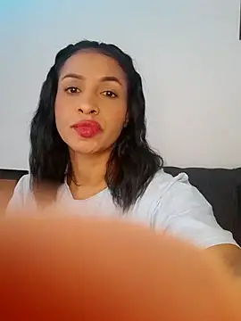 mell0102 online show from 3, 6, 2026