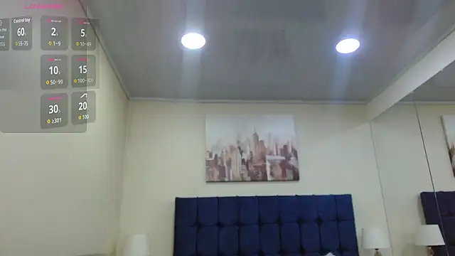 Snapshot of ValerieLyon_ chatting on 14, 5, 2026 ValerieLyon online show from 14, 5, 2026
