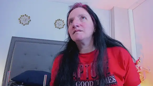 Snapshot of CloeMature chatting on 20, 6, 2026 CloeMature online show from 20, 6, 2026