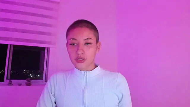 vandalovee  online show from 30, 6, 2026