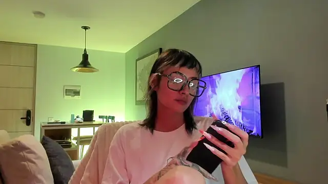 vandalovee  online show from 9, 5, 2026