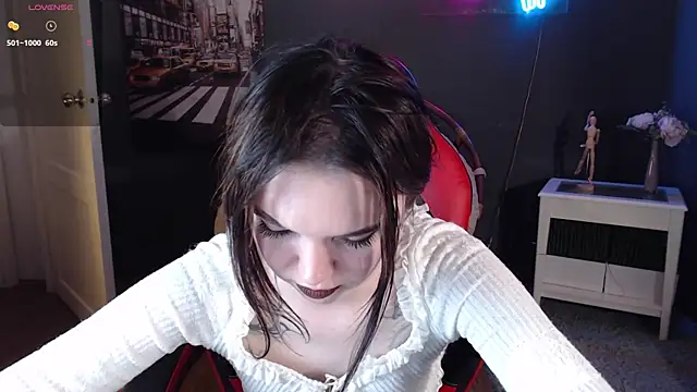 Mia Via online show from 10, 5, 2026