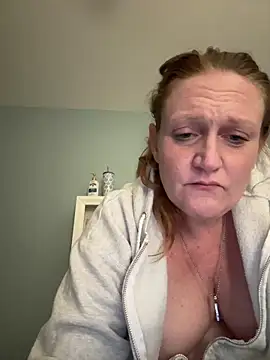Kellilyn10 online show from 30, 5, 2026
