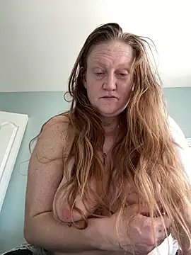 Kellilyn10 online show from 18, 5, 2026