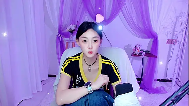 Snapshot of Tili_Lucky chatting on 24, 7, 2026 Tili Lucky online show from 24, 7, 2026