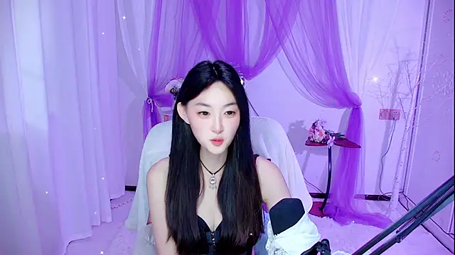 Snapshot of Tili_Lucky chatting on 4, 8, 2026 Tili Lucky online show from 4, 8, 2026