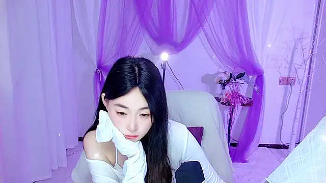 Snapshot of Tili_Lucky chatting on 5, 7, 2026 Tili Lucky online show from 5, 7, 2026