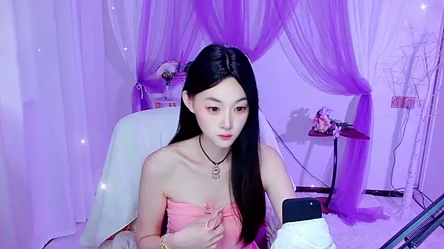 Snapshot of Tili_Lucky chatting on 23, 7, 2026 Tili Lucky online show from 23, 7, 2026