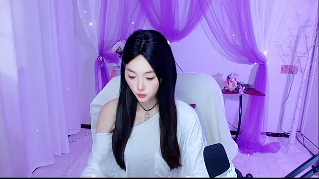Snapshot of Tili_Lucky chatting on 18, 7, 2026 Tili Lucky online show from 18, 7, 2026