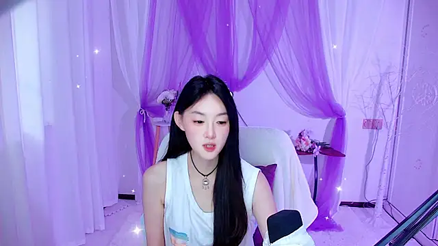 Snapshot of Tili_Lucky chatting on 6, 8, 2026 Tili Lucky online show from 6, 8, 2026