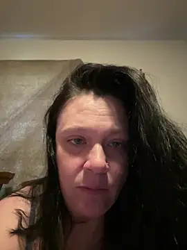 Snapshot of blueeyez1987 chatting on 10, 5, 2026 blueeyez1987 online show from 10, 5, 2026
