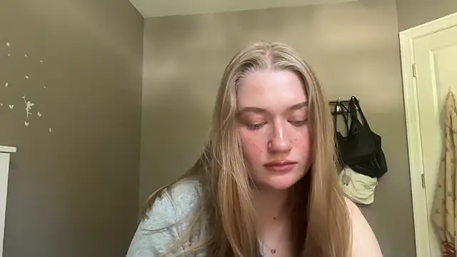 lolaXKitty online show from 7, 5, 2026