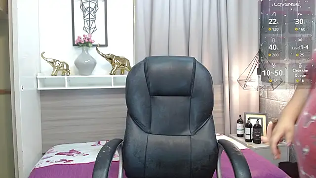 Princess Xoxo online show from 17, 5, 2026