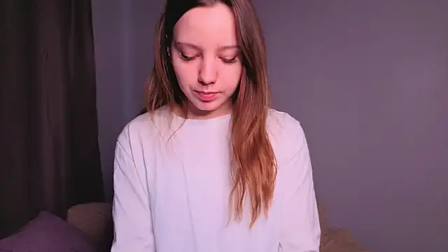 lolytaberry online show from 25, 5, 2026