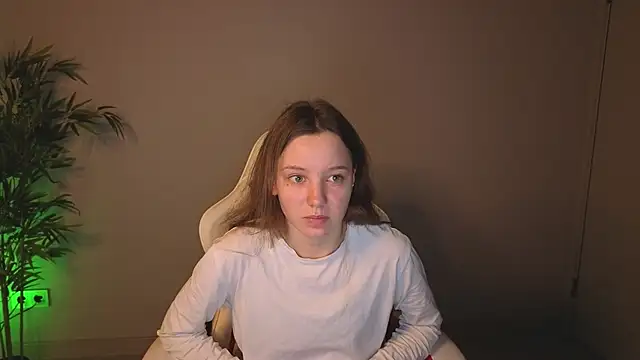 lolytaberry online show from 7, 5, 2026