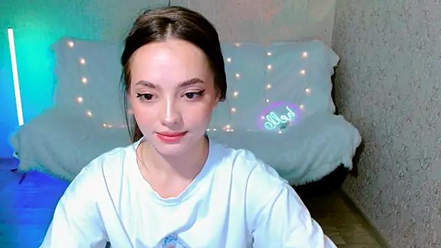 SiennaMia online show from 30, 5, 2026
