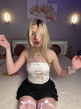 Mila murmur online show from 7, 5, 2026