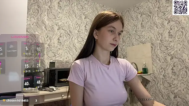 HinaDesire online show from 28, 5, 2026